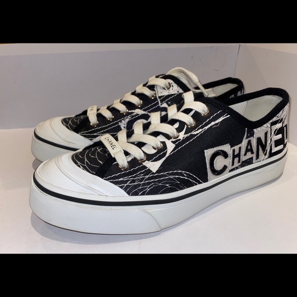 chanel sneakers women black and white